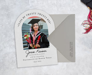 GRAD PHOTO ARCHED CARD